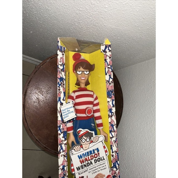 VINTAGE NIB 1991 Mattel 18" Where's Waldo Wenda Doll **TOP OF BOX DAMAGED** - Picture 12 of 12